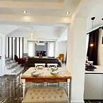 Villa Via Life-1