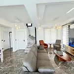 Villa Via Life-1