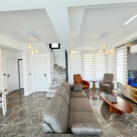 Villa Via Life-1